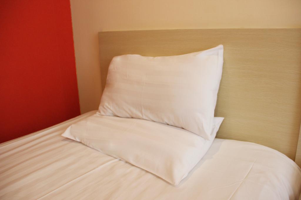 Greentree Inn Shanghai Dongming Road Subway Station Express Hotel 외부 사진
