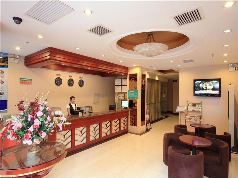 Greentree Inn Shanghai Dongming Road Subway Station Express Hotel 외부 사진