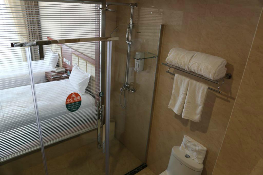 Greentree Inn Shanghai Dongming Road Subway Station Express Hotel 외부 사진